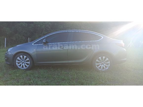 Ev için satılık Opel Astra 1.6 CDTI Elite 2017 Model  95.000 km Gri