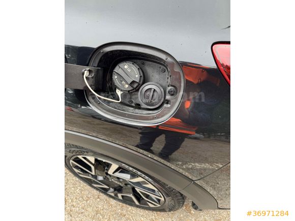 Sahibinden Kia XCeed 1.5 T-GDI Elegance 2023 Model 