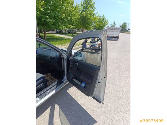 Sahibinden Volkswagen Golf 1.6 Basic 1999 Model  312.000 km Gri (Gümüş)