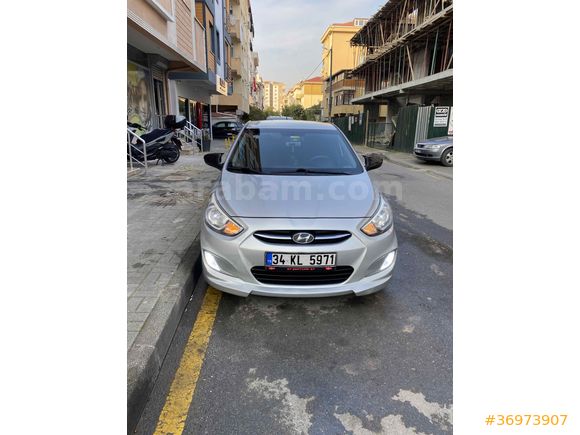 Sahibinden Hyundai Accent Blue 1.6 CRDI Mode Plus 2015 Model 