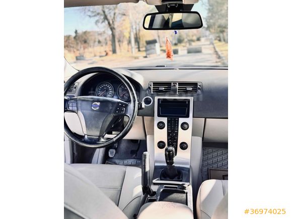Sahibinden Volvo S40 1.6 D 2010 Model 
