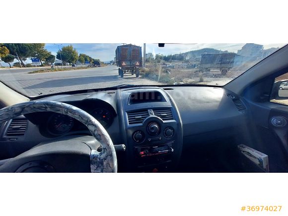 Sahibinden Renault Megane 1.5 dCi Authentique 2006 Model