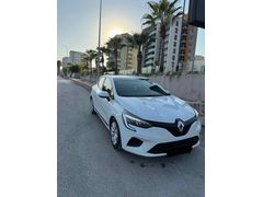 Sahibinden Renault Clio 1.0 SCe Joy 2022 Model Antalya 106.000 km Beyaz