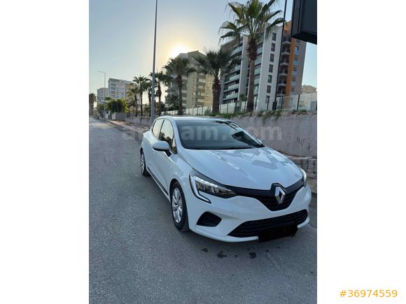Sahibinden Renault Clio 1.0 SCe Joy 2022 Model Antalya 106.000 km Beyaz