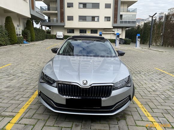 Sahibinden Skoda SuperB 1.5 TSI Prestige  DOPDOLU  Ekstralı 2020 - 2021 Çıkışlı  Garaj Arabası