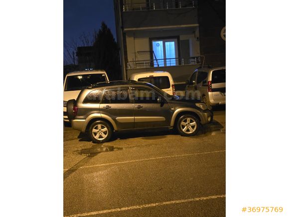 Sahibinden Toyota RAV4 2.0 2005 Model
