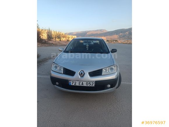 Sahibinden Renault Megane 1.5 dCi Authentique 2009 Model  248.000 km Gri
