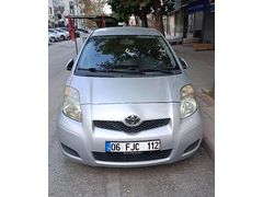 Sahibinden Toyota Yaris 1.33 Terra Sporty 2010 Model  97.500 km Gri (Gümüş)