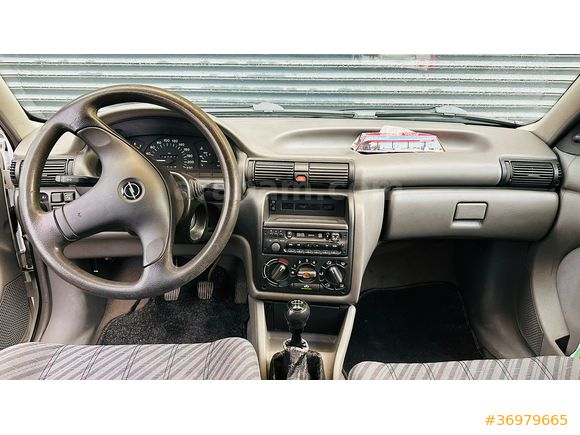 İlk sahibinden Sahibinden Opel Astra 1.4 GL 1997 Model 