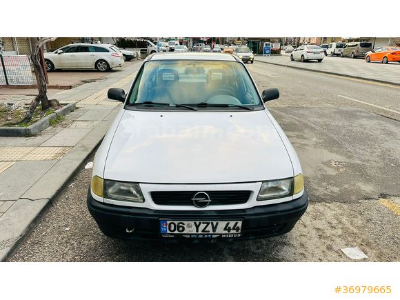 İlk sahibinden Sahibinden Opel Astra 1.4 GL 1997 Model 