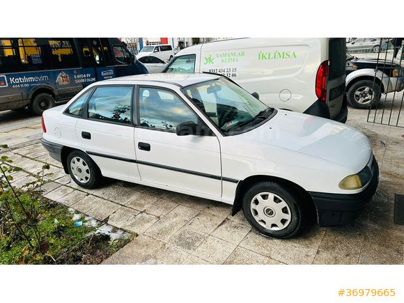 İlk sahibinden Sahibinden Opel Astra 1.4 GL 1997 Model 