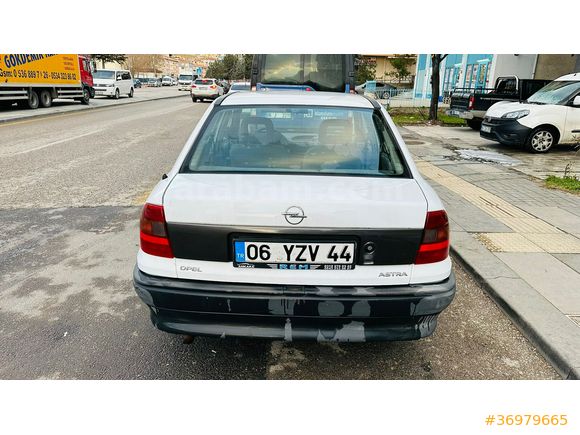 İlk sahibinden Sahibinden Opel Astra 1.4 GL 1997 Model 