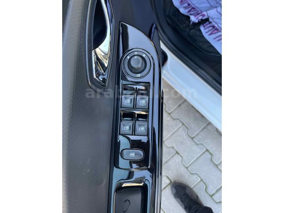 Sahibinden Renault Clio 1.2 Icon 2014 Model 
