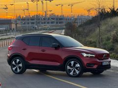 Sahibinden Volvo XC40 P8 pro Recharge, 4x4, 408 BG' lik Canavar