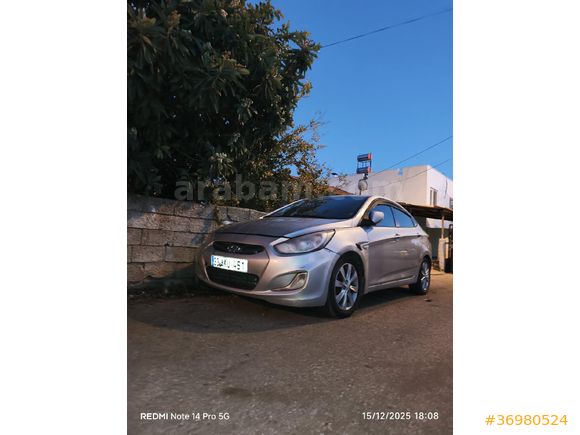 Sahibinden Hyundai Accent Blue 1.6 CRDI Mode 2014 Model