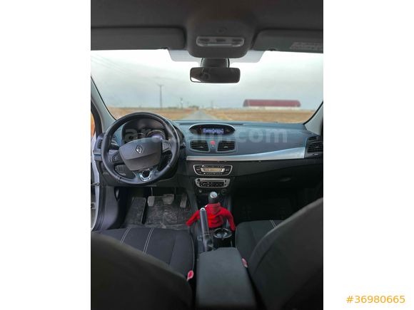 Sahibinden Renault Megane 1.5 dCi Touch Plus 2015 Model 