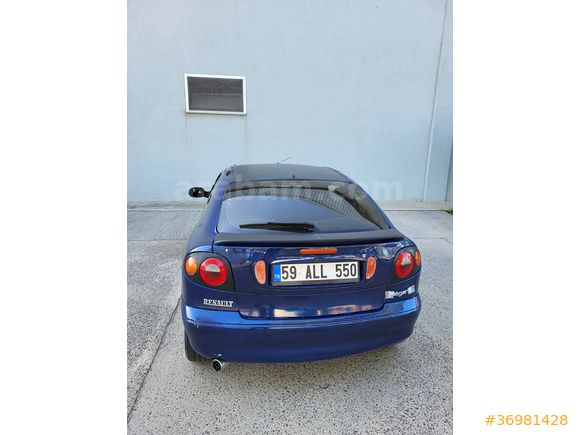 ÜST MODEL TAKASA AÇIK Megane 1.6 Coupe RN 1998 Model 