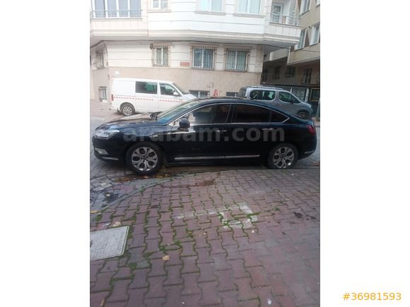 Sahibinden Citroen C5 1.6 HDi SX 2011 Model  264.000 km Siyah