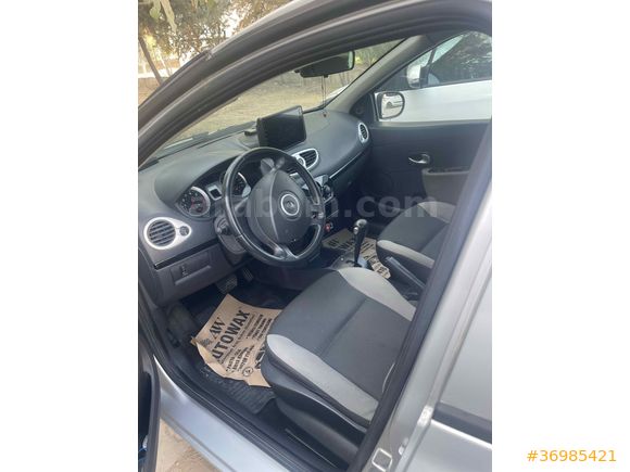 Sahibinden  2011 Model  otomatik Clio