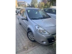 Sahibinden  2011 Model  otomatik Clio