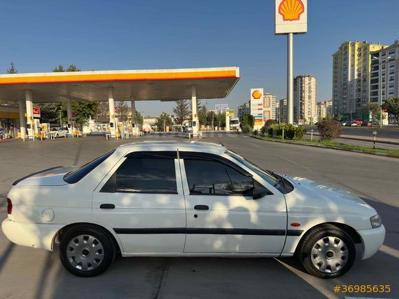 Sahibinden Ford Escort 1.6 CLX 1998 Model 