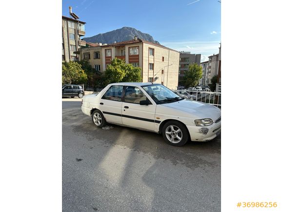 Sahibinden Ford Escort 1.6 CLX 1999 Model