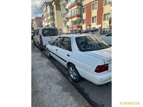 Sahibinden Ford Escort 1.6 CLX 1999 Model
