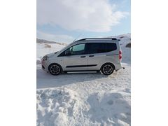 Sahibinden Ford Tourneo Courier 1.5 TDCi Titanium Plus 2022 Model