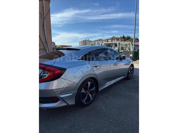 Memurdan Honda Civic 1.6 i-DTEC Executive 2018 Model 