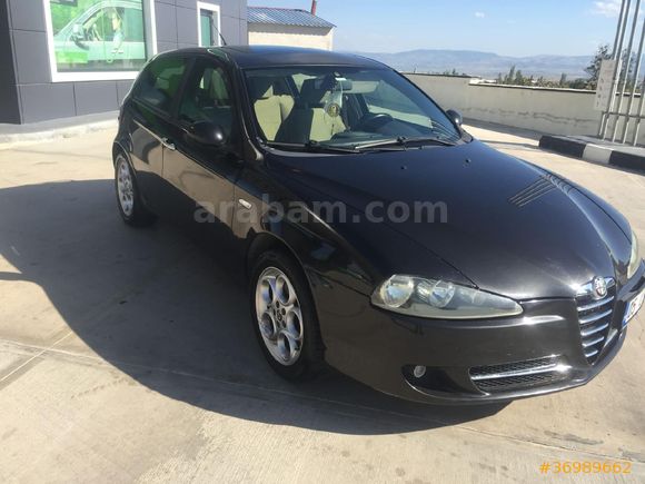 Sahibinden Alfa Romeo 147 1.6 TS Distinctive 2005 Model