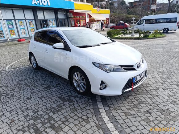 Sahibinden Toyota Auris 1.6 Advance 2014 Model Düzce