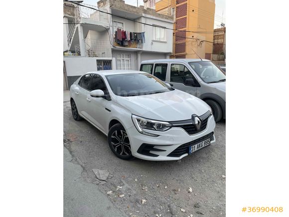 Sahibinden Renault Megane 1.3 TCe Joy 2022 Model 