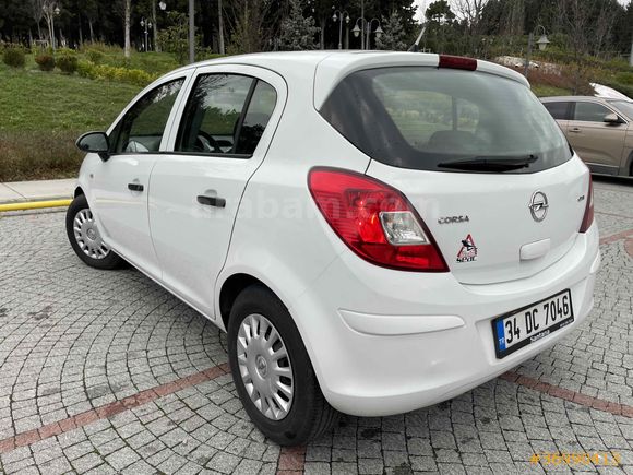 DEĞİŞENSİZ + HATASIZ +  DİZEL + DÜŞÜK KM + 2013 OPEL CORSA 
