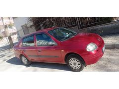 Sahibinden Renault Clio 1.4 RNA 2001 Model  319.000 km Lacivert