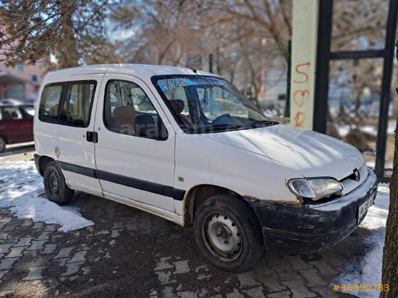 Galeriden Peugeot Partner 1.9 D 2001 Model Kahramanmaraş