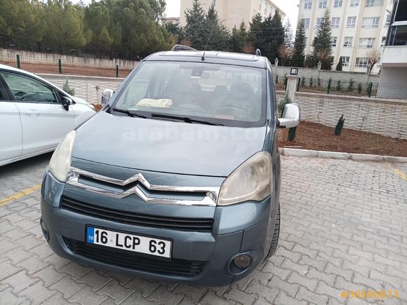 memurdan temiz sıfır muayneli Citroen Berlingo 1.6 HDi SX 2011 Model
