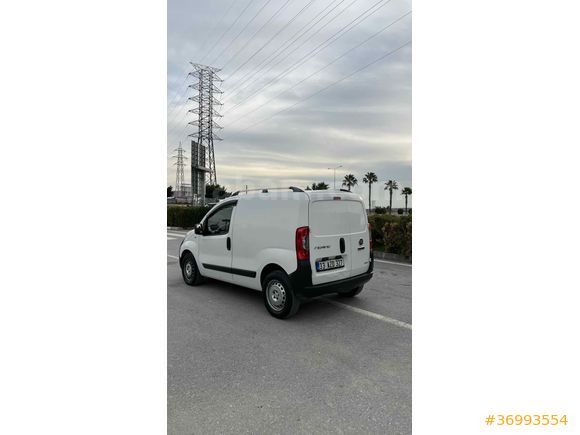 Sahibinden Fiat Fiorino Cargo 1.3 Multijet 2017 Model 
Kazasız  Tramersiz Temiz kullanışlı masrafsızdır.