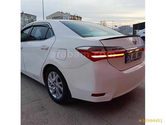 2016 model makyajlı kasa 1.4 4d otomatik 184000binde Corolla Touch