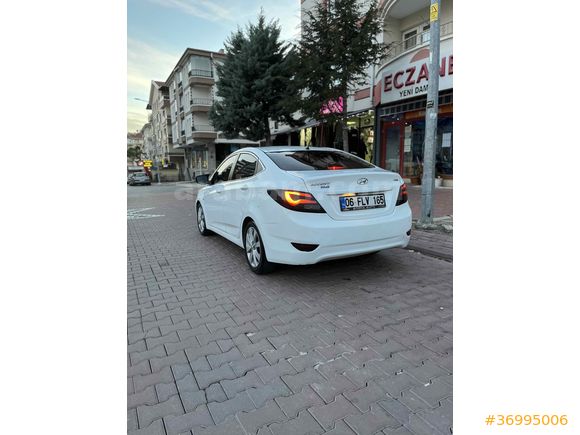 Sahibinden Hyundai Accent Blue 1.6 CRDI Mode Plus 2015 Model 