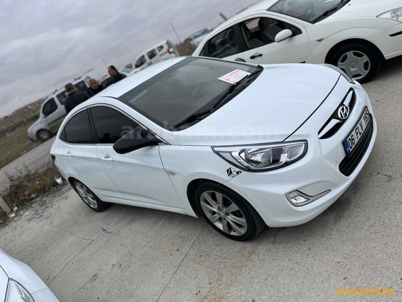 Sahibinden Hyundai Accent Blue 1.6 CRDI Mode Plus 2015 Model 