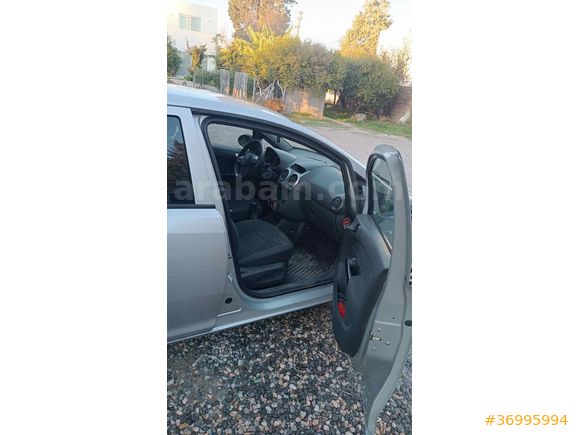 Sahibinden Opel Corsa 1.2 Essentia 2014 Model 