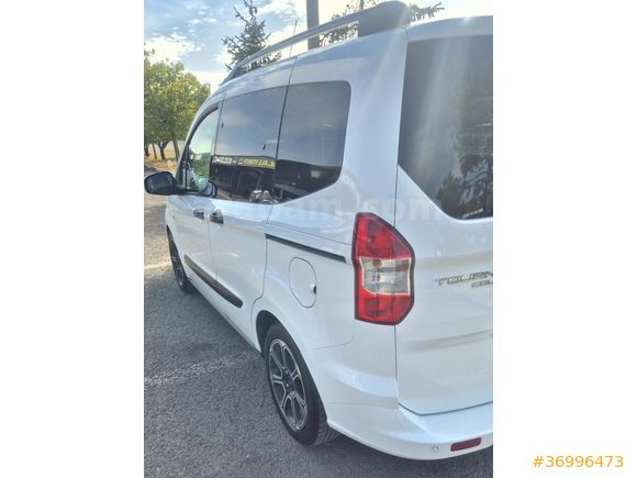 *SON FİYAT - ACİL* - Servis Bakımlı Ford Tourneo Courier 1.0 EcoBoost Titanium Plus- 2023 Model