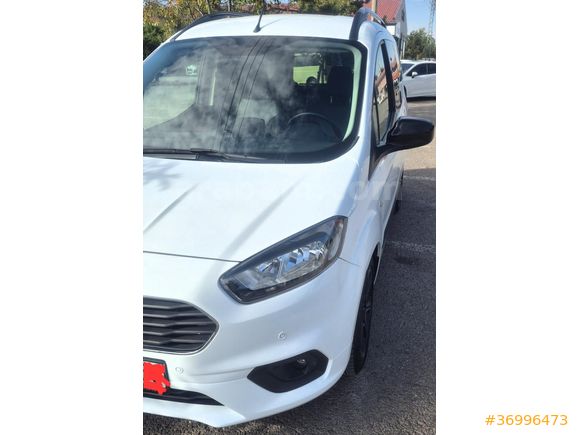 *SON FİYAT - ACİL* - Servis Bakımlı Ford Tourneo Courier 1.0 EcoBoost Titanium Plus- 2023 Model