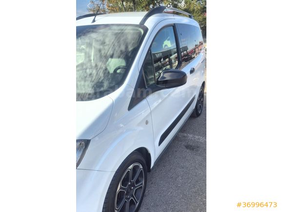 *SON FİYAT - ACİL* - Servis Bakımlı Ford Tourneo Courier 1.0 EcoBoost Titanium Plus- 2023 Model