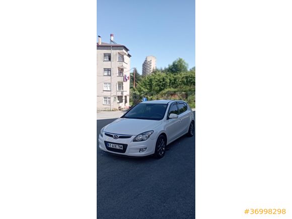 Sahibinden Hyundai i30 1.6 CRDi Mode Plus 2011 Model
