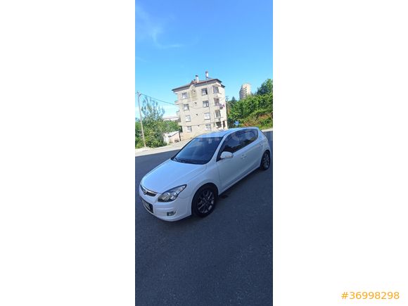 Sahibinden Hyundai i30 1.6 CRDi Mode Plus 2011 Model