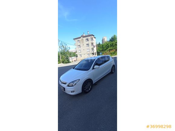 Sahibinden Hyundai i30 1.6 CRDi Mode Plus 2011 Model