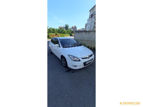 Sahibinden Hyundai i30 1.6 CRDi Mode Plus 2011 Model