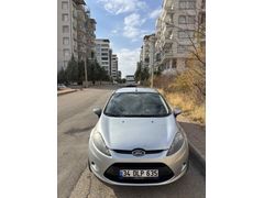 Sahibinden Ford Fiesta 1.4 TDCi Trend 2012 Model 