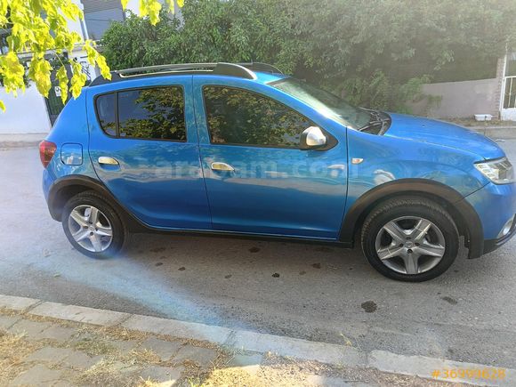 Sahibinden Dacia Sandero 1.5 dCi Stepway 2017 Model